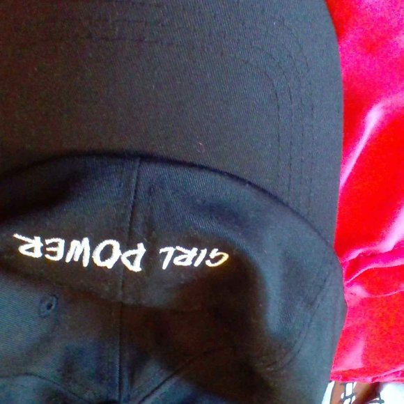 Sweaters - Picture 11 of 11